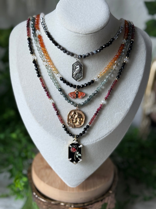 Night Raven π π¦ββ¬ 18.75in Choker Necklace