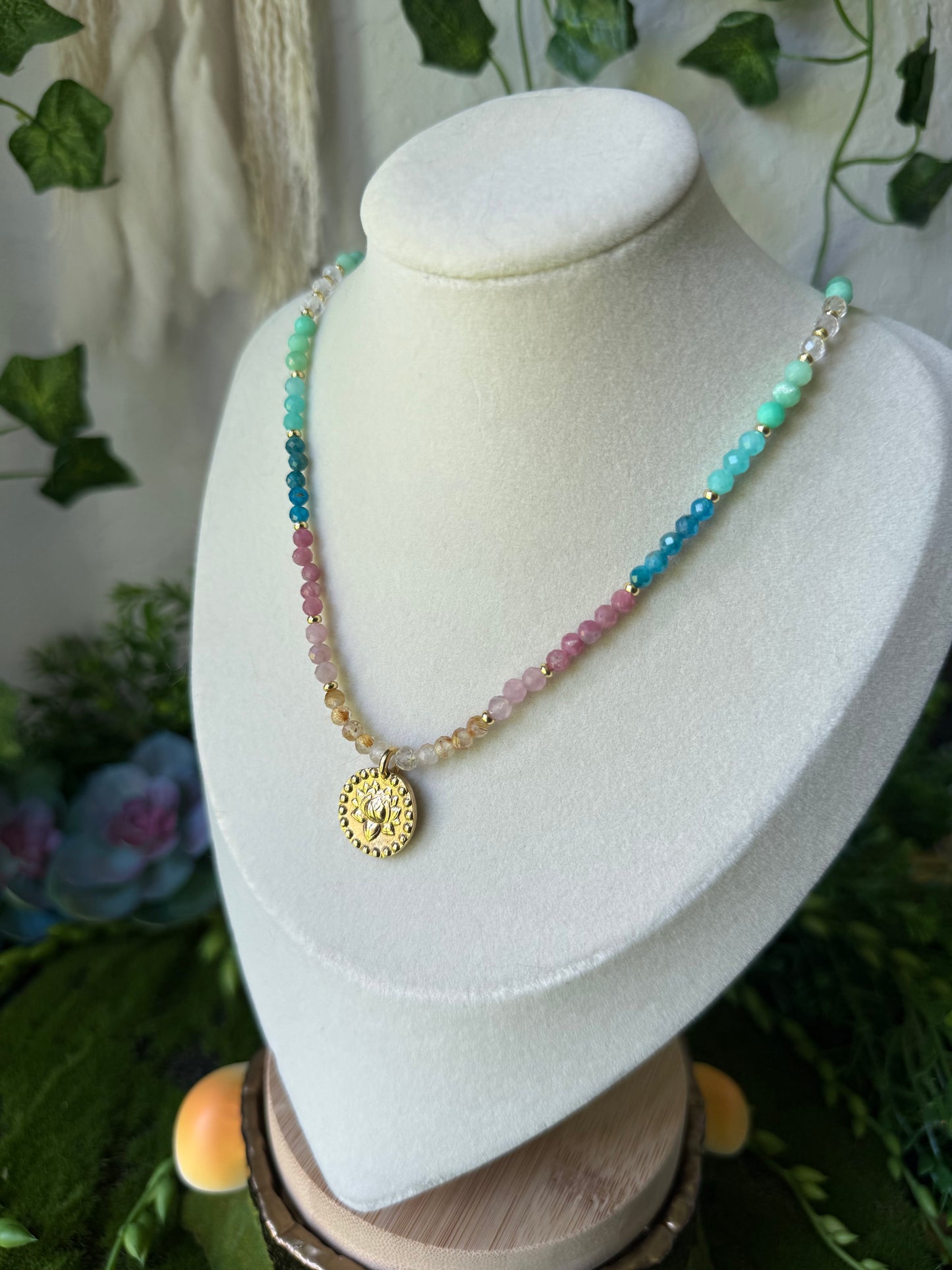 Kali 🪷 🕉️ 18.15in Choker Necklace