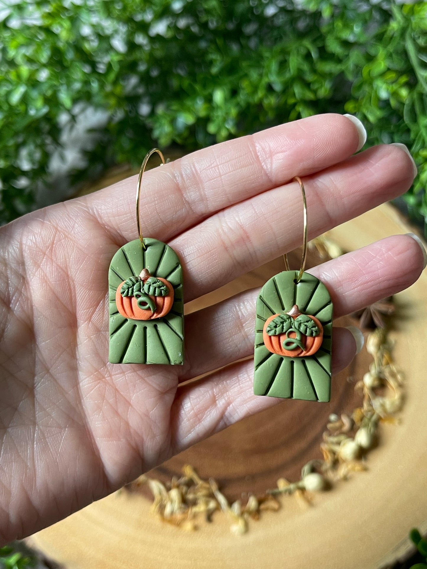 Pumpkin Arch Hoop Earrings