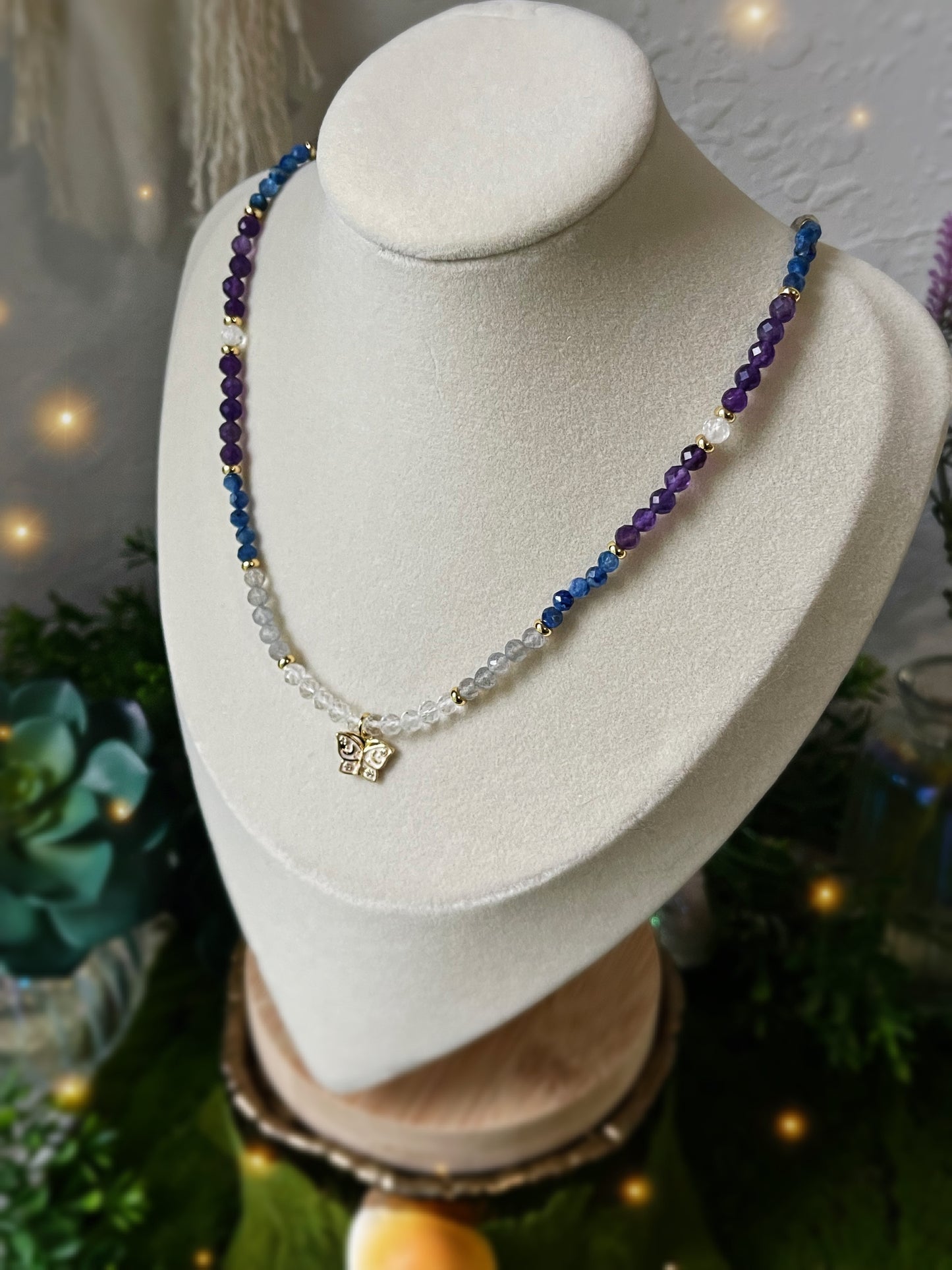 Transformation π¦ 17.5 in Choker Necklace