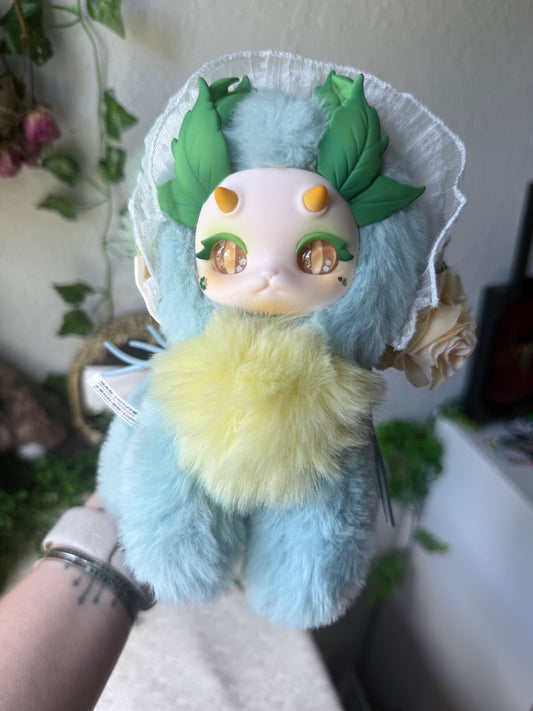 Tutulong Magic Academy Plushie