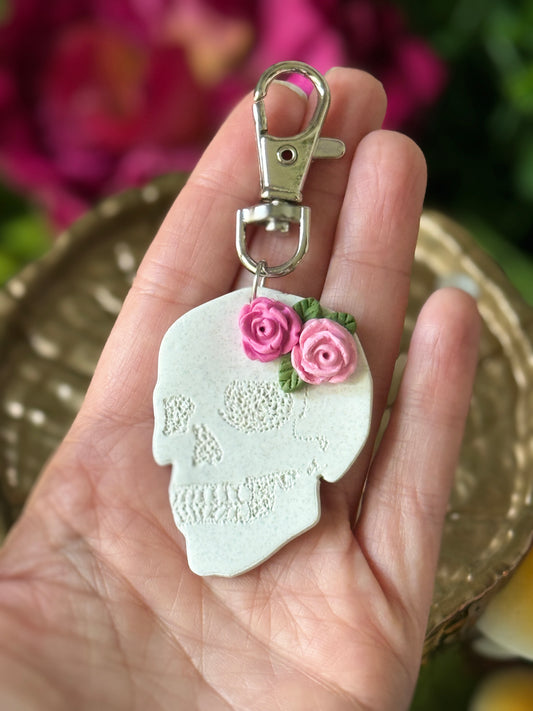Floral Skull Keychain 💀🌸