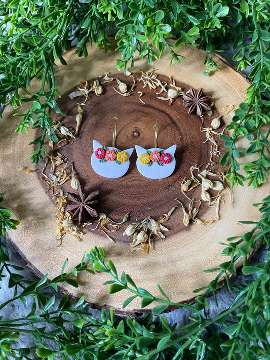 Autumn White Cat Hoop Earrings