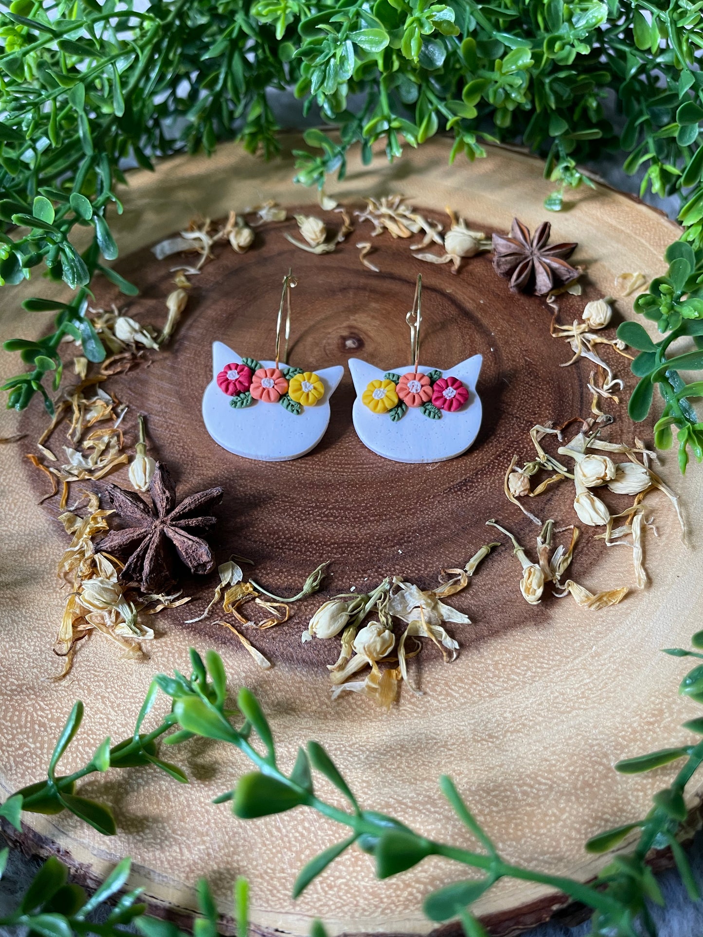 Autumn White Cat Hoop Earrings