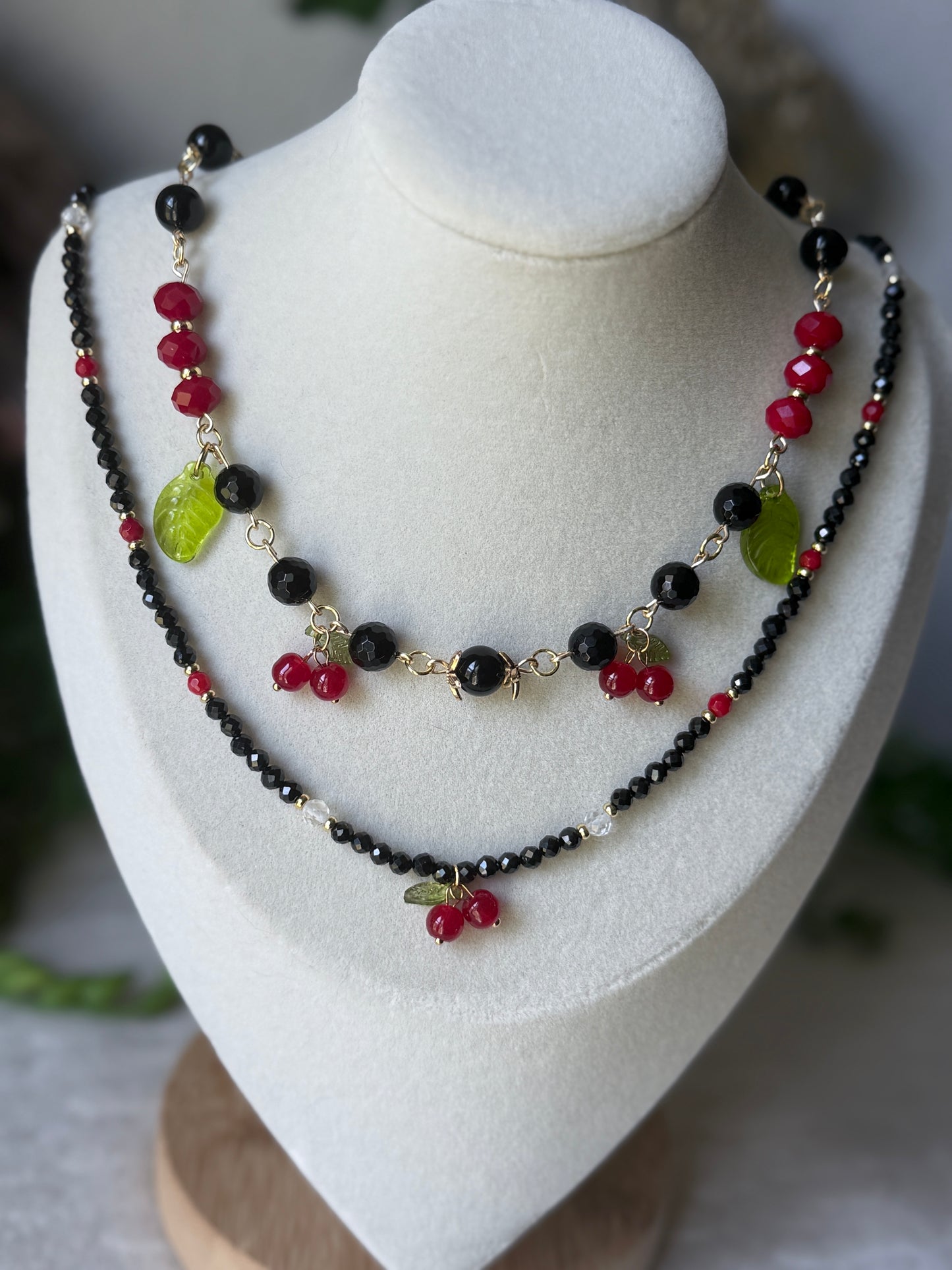 Wild Cherry 🍒 18.75in Choker necklace