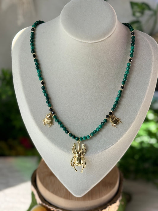 Quite the Specimen 🪲 16.5in Choker Necklace