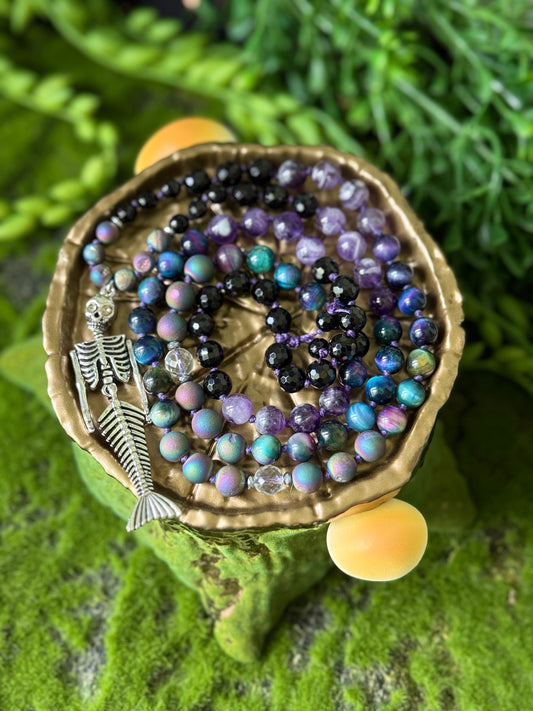 Spooky Siren 💀🧜🏼‍♀️ 90 bead Hand-Knotted Necklace