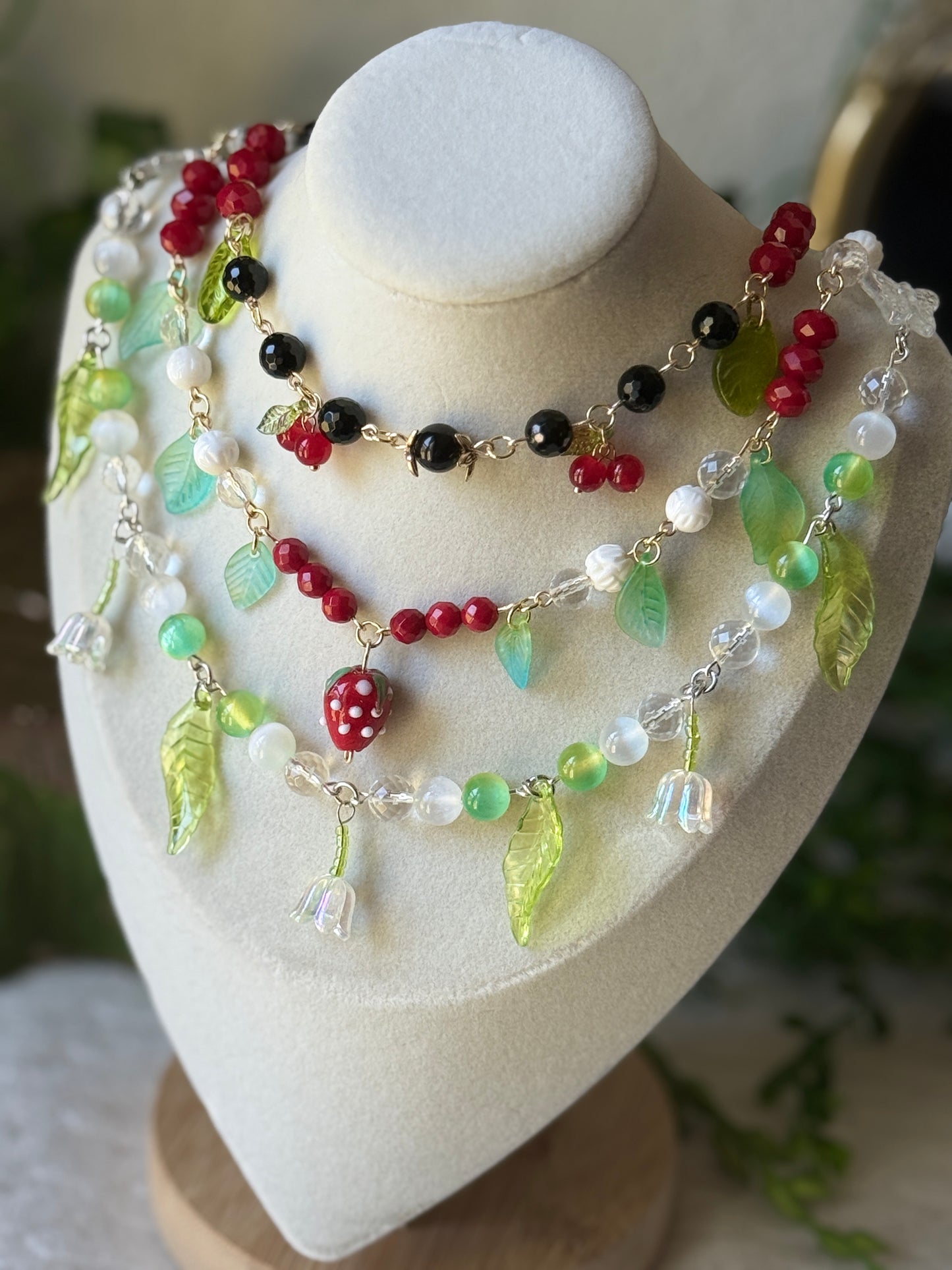 Cherry Berry 🍒 15in Chain necklace