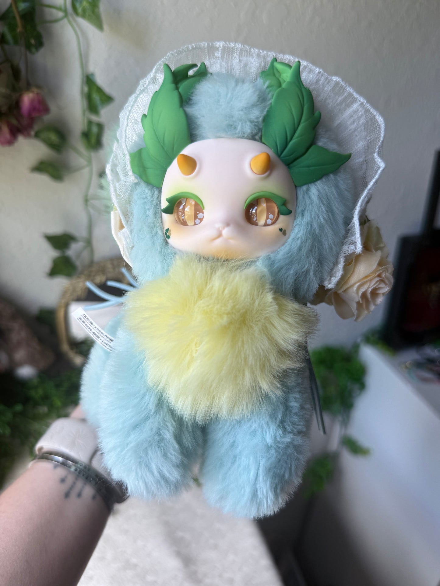 Tutulong Magic Academy Plushie