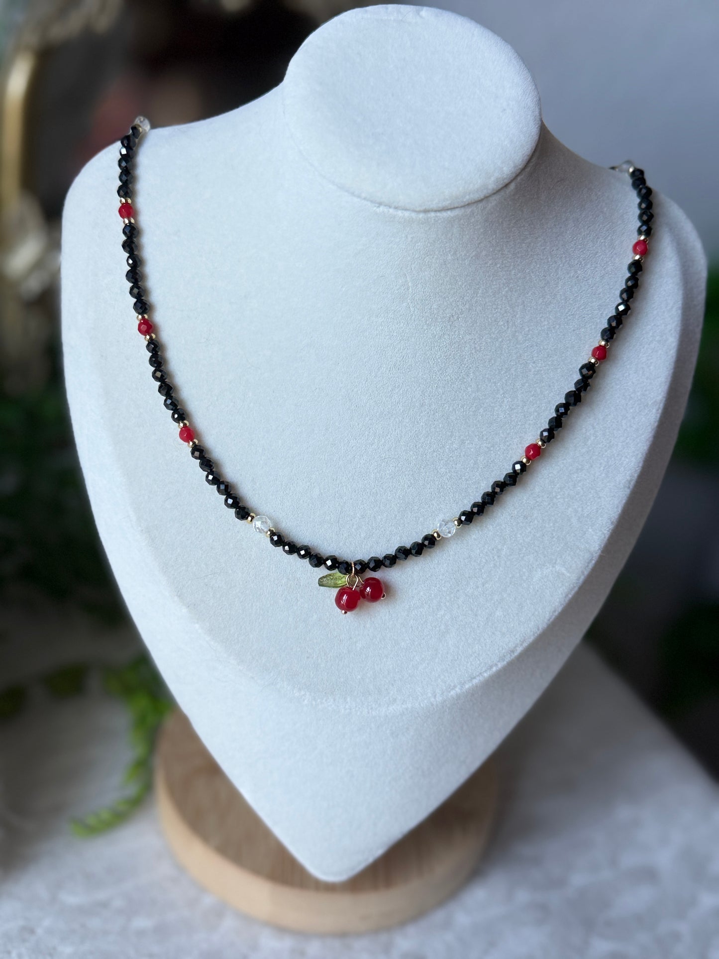 Wild Cherry 🍒 18.75in Choker necklace