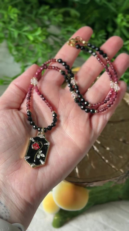 The Wilted Rose 🥀  17.5in Choker Necklace